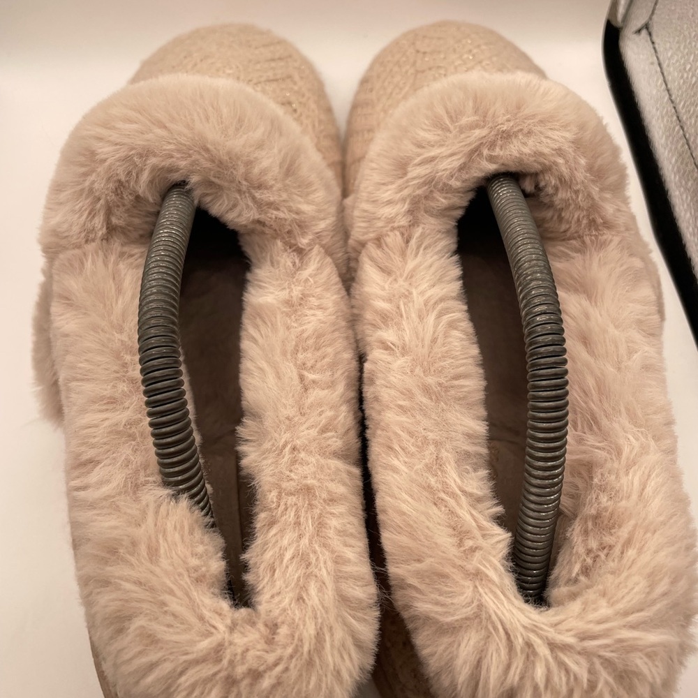Skechers Cozy Campfire Women's faux Fur-Lined Slippers size 10 WIDE - Picture 5 of 9